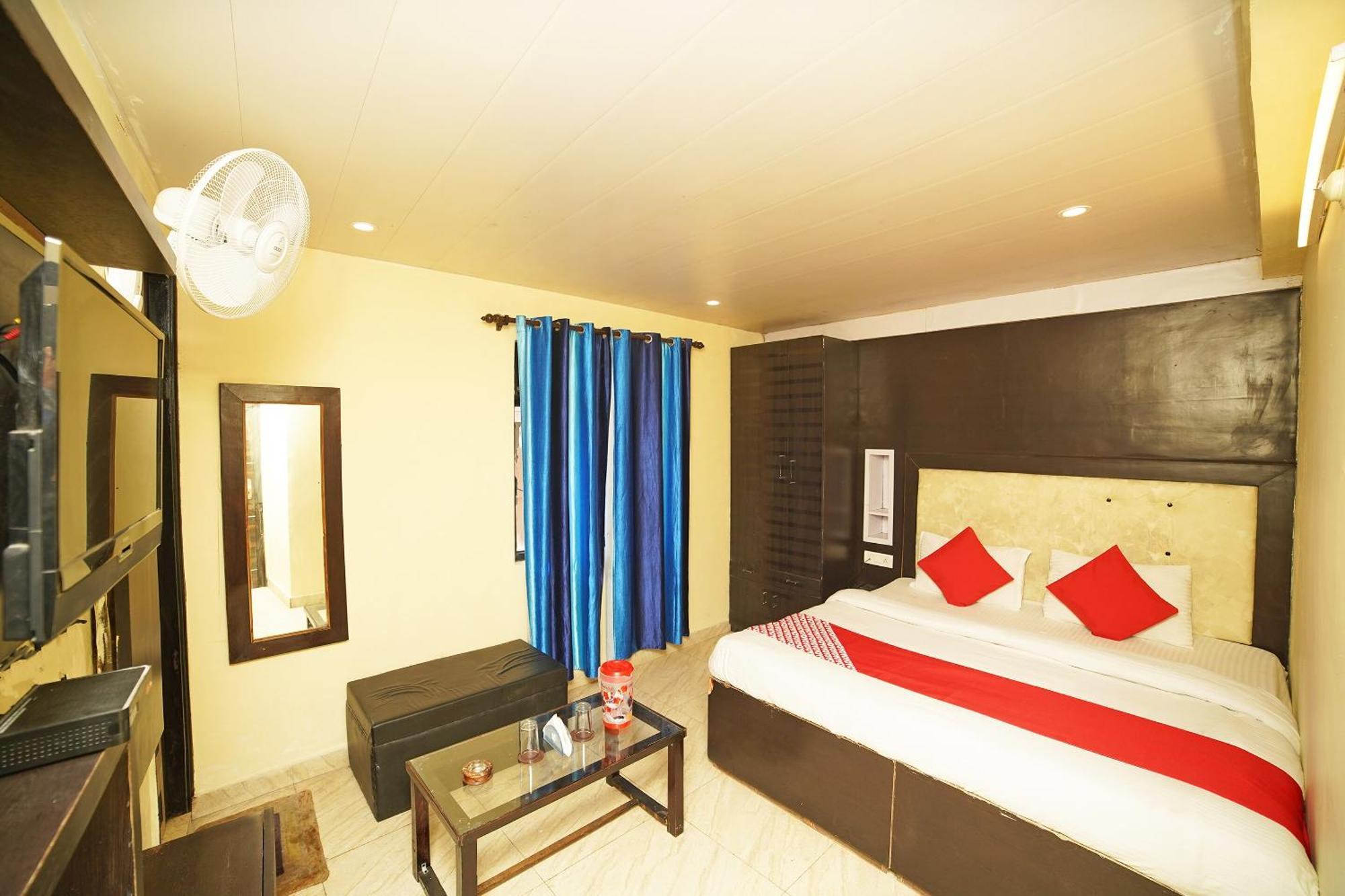 Oyo Flagship 8594 Golden Nest Hotel Nainital Exterior photo
