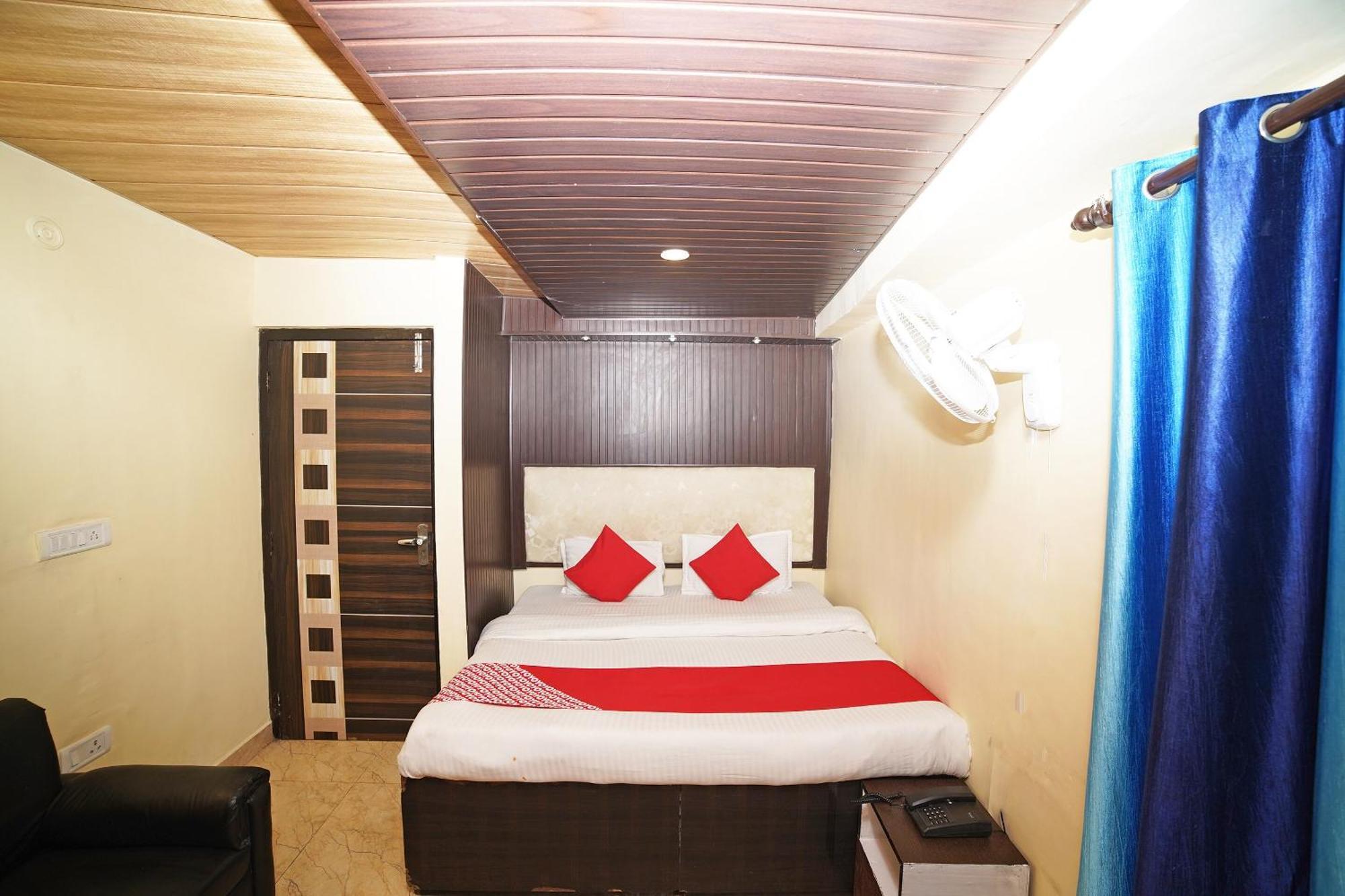 Oyo Flagship 8594 Golden Nest Hotel Nainital Exterior photo