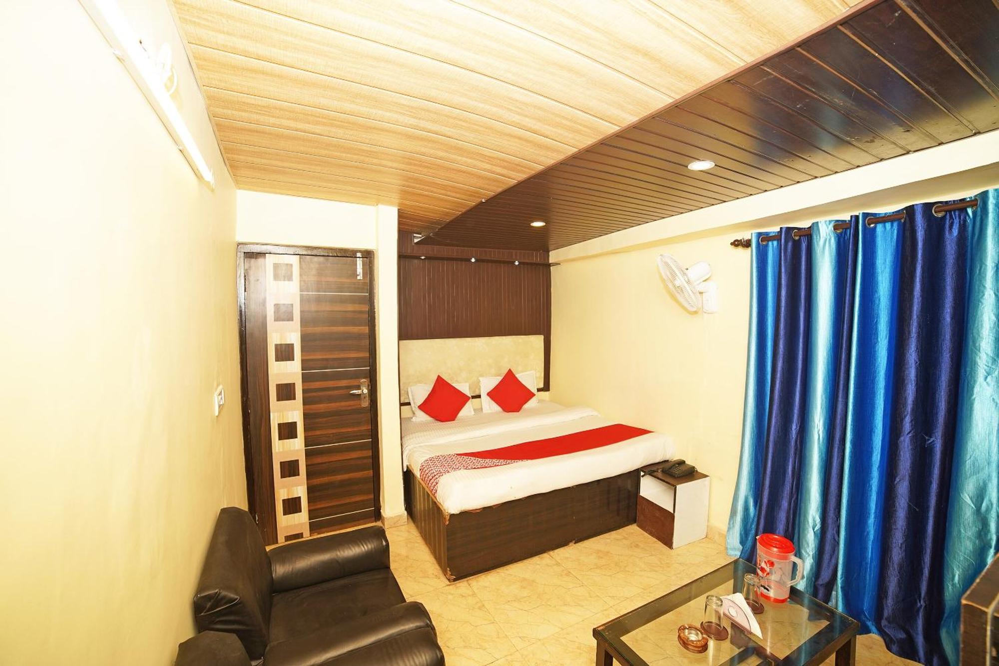 Oyo Flagship 8594 Golden Nest Hotel Nainital Exterior photo